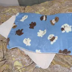 犬柄フリース毛布 青色