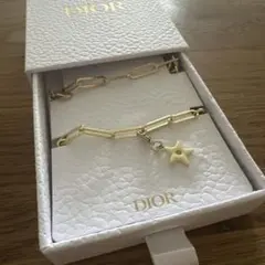 【新品・非売品】DIOR ノベルティ フォンチャーム ストラップ 箱付き　星型