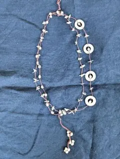 ナチュラル貝殻ビーズネックレス