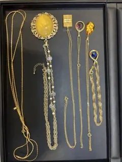 フランス ヴィンテージ 金バリ 花型ライトストーン ネックレス 長期 