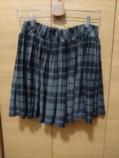 E hyphen world gallery　プリーツミニスカート