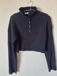 ZARA ダークグレー クロップドニット