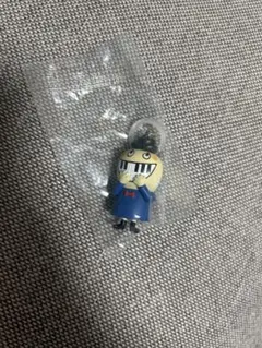 でこぼこフレンズ　ケン・バーン　目印アクセサリー