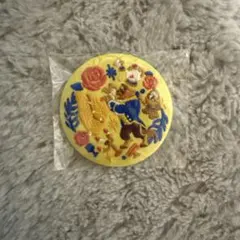 ディズニー刺繍缶バッジ　美女と野獣