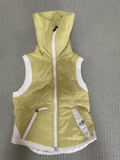 dieselライトグリーンダウンベスト