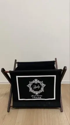 レア　Radyマガジンラック