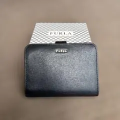 FURLA　ブラック二つ折り財布