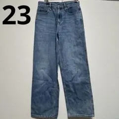 美品 ユニクロ バギージーンズ 2023年春モデル 451193 23
