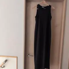 H ノースリーブリブ編みロングワンピース 黒