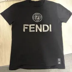 FENDI ロゴ クルーネック Tシャツ ブラック