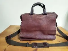 ショルダーバック　ビジネスバッグ　牛革