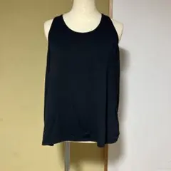 UNIQLO AIRism メッシュデザインタンクトップ ブラック　裾フレアのサムネイル