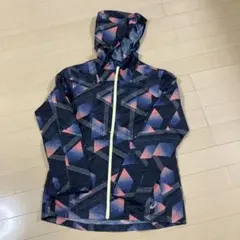 アシックス　レディース　ランニングウェア　ウインドブレーカー