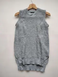 シャイニーリップル　ニット　ベスト　Mサイズ　グレー
