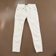 ドルチェ&ガッバーナ ロゴプレートホワイトデニムパンツスキニー