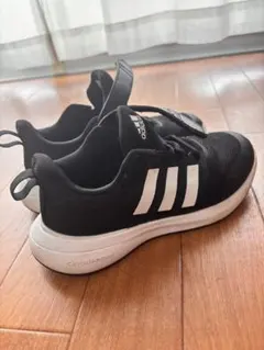 adidas Cloudfoam スニーカー 黒/白 21cm