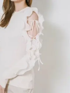 【正規品】snidel フリルスリーブニットプルオーバー WHT ホワイト　白