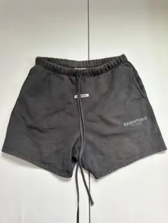 初期 レア FOG Fear of God Essentials カーゴショーツ - メルカリ