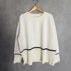 BEARDSLEY ビアズリー　トップス　プルオーバー　ライン　ニットのサムネイル