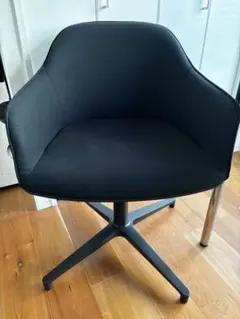 vitra softshellchair 張地・脚ブラック1脚のサムネイル