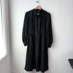 しらいし Aラインシャツワンピース　葉っぱ模様　大人コーデ