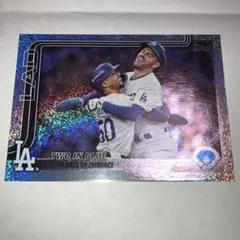 Two in Blue サンドグリッター Topps 2025