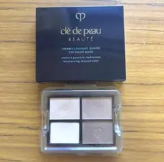 クレドポーボーテ オンブルクルールクアドリ2 Beach Pebbles