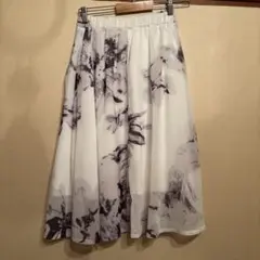 花柄フレアスカート ホワイト