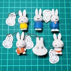 ミッフィー　ぬいぐるみ　おさんぽミッフィー 楽天市場】ミッフィー【 Lucky 10cm in Giftbox 】 Miffy ギフト