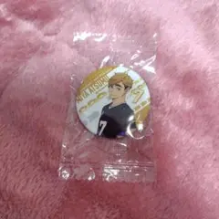 ハイキュー!!　宮侑　くら寿司　匿名配送　缶バッチ　コラボ