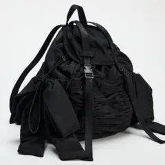 完売品 ZARA リボン付き　バックパック ハート ブラック　リュック