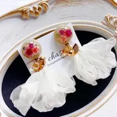 かすみ草　シフォンタッセル　レジンイヤリング