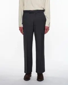 【美品】 marka Straight Trousersのサムネイル