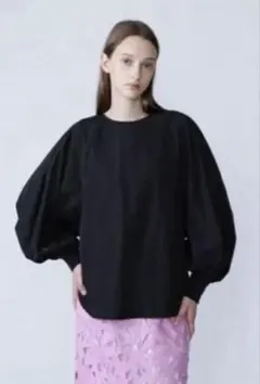 【タグ付未使用】アドーア⭐️定価41800円 ADORE ストレッチブラウス ストレッチジョーゼットブラウス | ADORE（アドーア） ｜【公式】通販