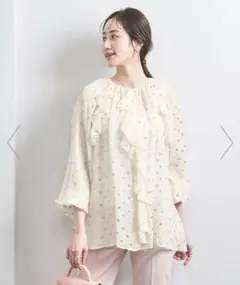 【新品未使用】UNITED ARROWS　アイボリーフリルシフォンブラウス