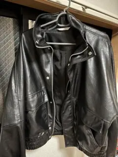 ZARA ブラック ウィンドジャケット