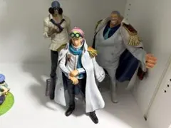 ワンピース 一番くじフィギュア　コビー・ガープ・クザン