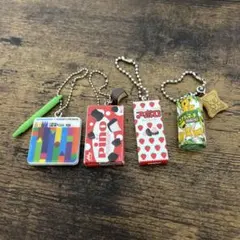 Item thumbnail for item 694325cc-4a2e-40a5-b1b8-2d10682ff0d3