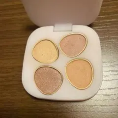 トーン to/one ペタルフロートアイパレット EX04