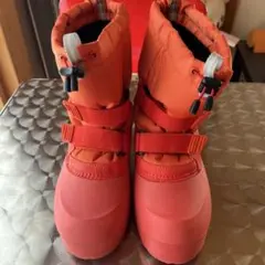 mont-bell 子ども用スノーブーツ オレンジ