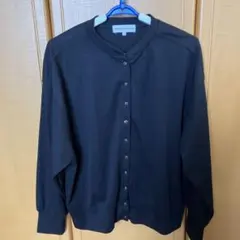 ボタン付き長袖カーディガン