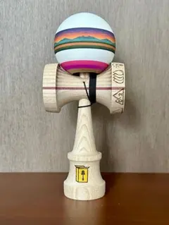 【未使用】 けん玉　KROM KENDAMA ECLIPSE 未使用】 けん玉 KROM KENDAMA ECLIPSE - メルカリ