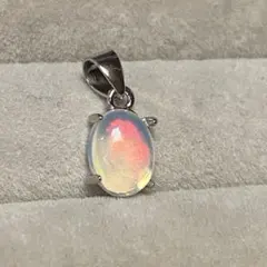 オパール ペンダントトップ ①