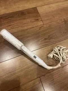 絹女 KINUJO ストレートアイロン ホワイト