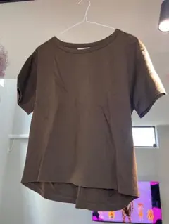 バックツイストデザイン 半袖Tシャツ ブラウンのサムネイル