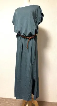 humility ロングワンピース ブルーグレーのサムネイル