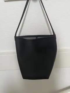 トートバッグ　革バッグ　ハンドバック