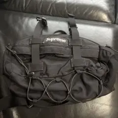 Supreme ブラック ボディバッグ