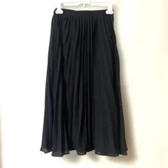 GU プリーツスカート 黒 Sサイズ