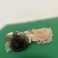 オーガンジー・花モチーフシュシュ２個セット&オーガンジーで作ったバラのブローチ